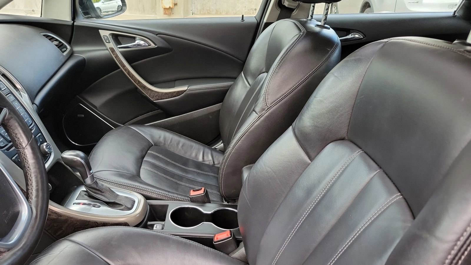 Used 2013 Buick Verano Leather image 14