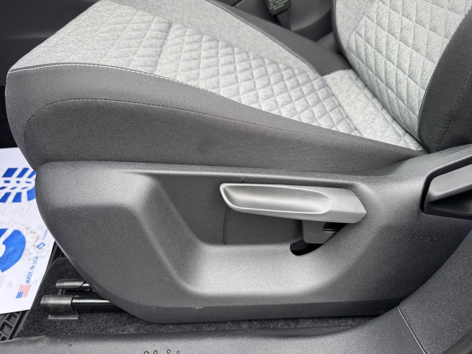 New 2026 Volkswagen Tiguan S image 30