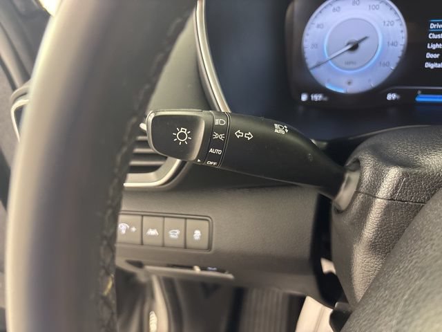 Used 2022 Hyundai Santa Fe XRT FWD image 12