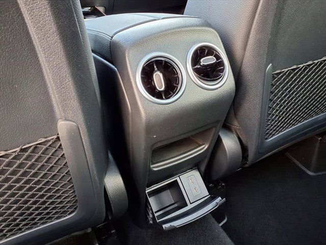 Used 2025 Mercedes-Benz GLA 35 AMG 4MATIC image 19