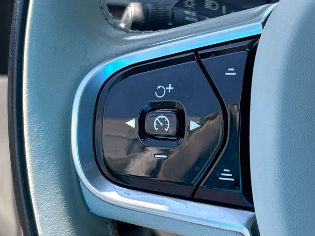 Used 2022 Volvo XC90 T6 Inscription w/ Lounge Package AWD/4WD image 31