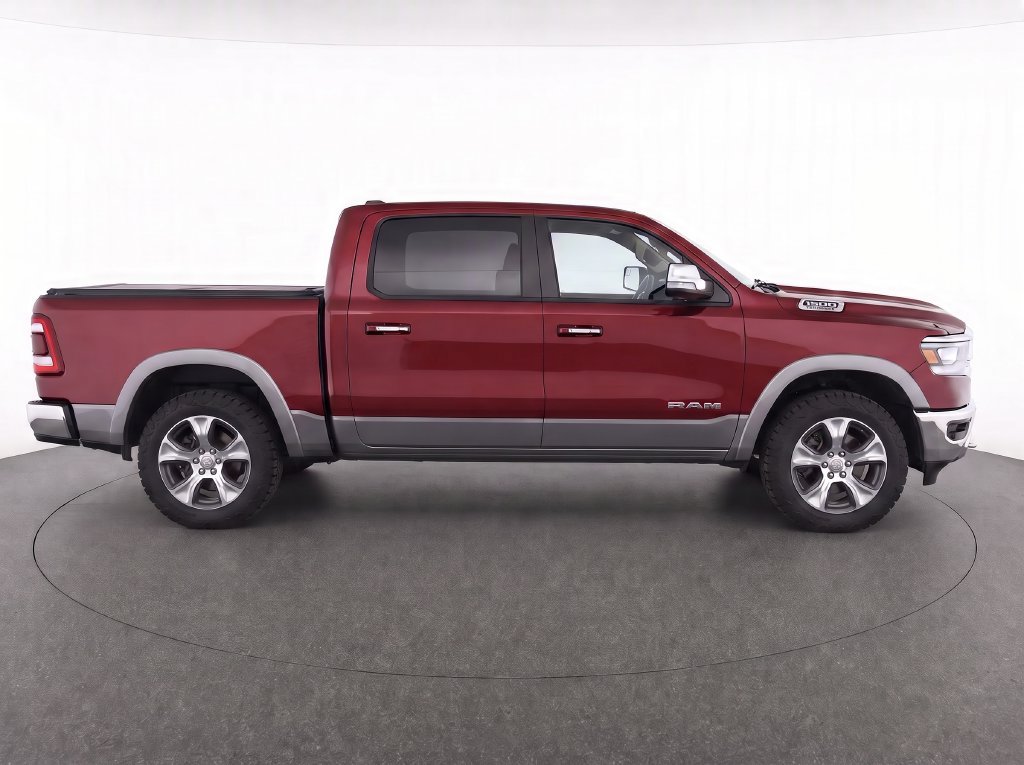 Used 2021 RAM 1500 Laramie AWD/4WD image 10