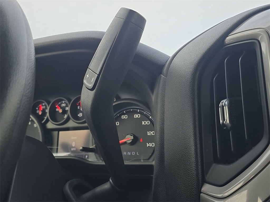 Certified 2023 Chevrolet Silverado 1500 Custom image 16