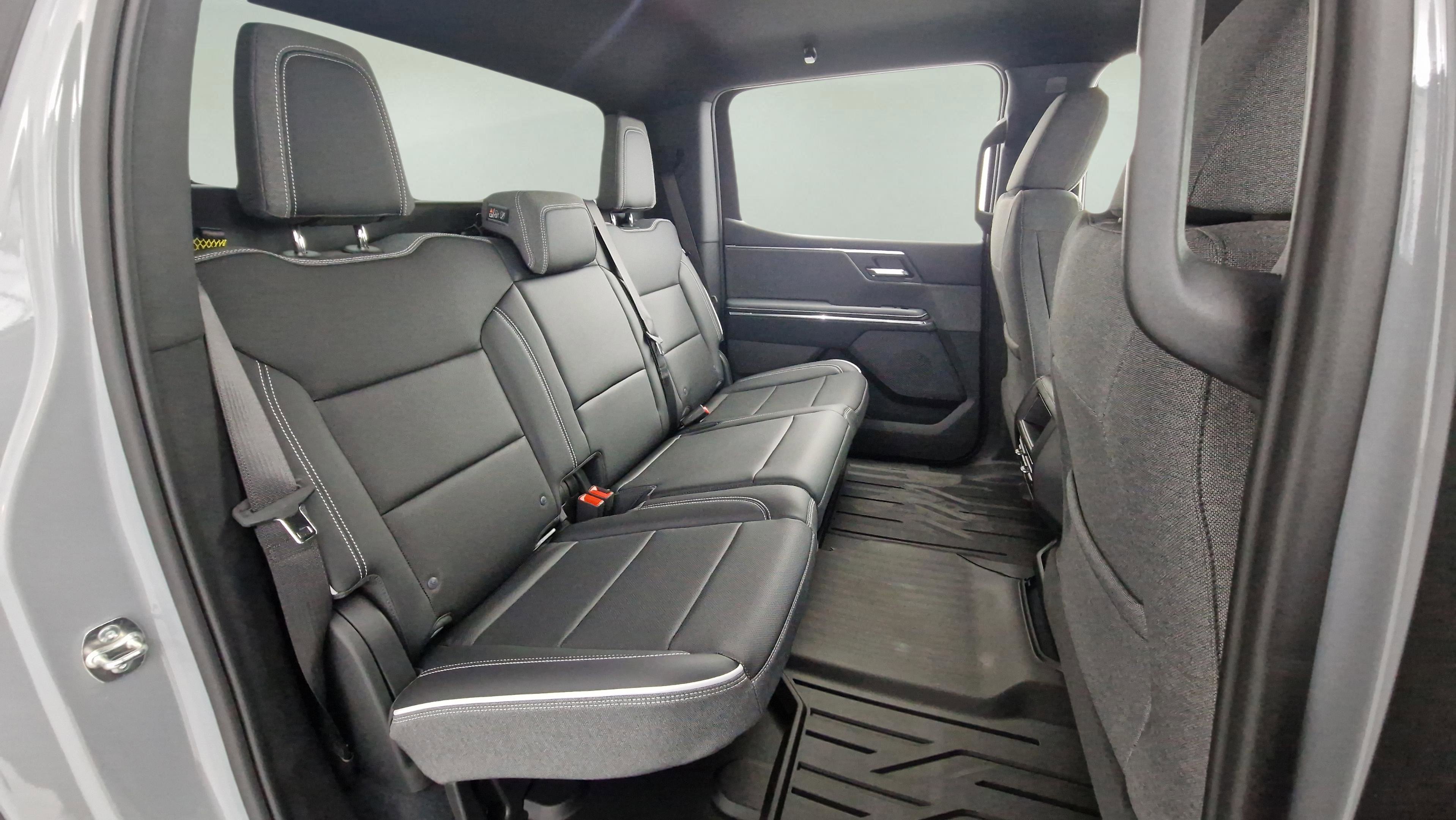 New 2026 GMC Sierra EV Elevation w/ LPO, Elevation Dark Package image 25