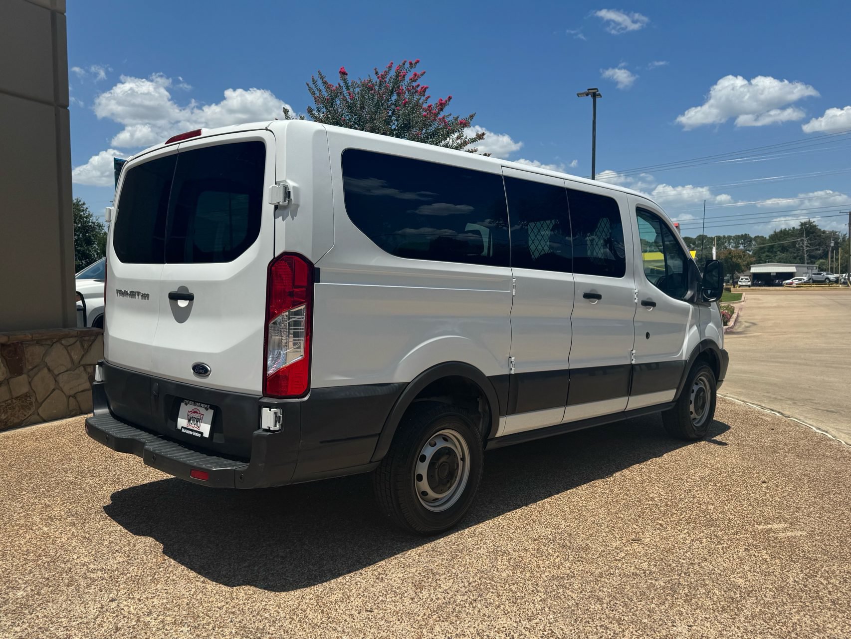 Used 2018 Ford Transit 250 130 Low Roof RWD image 8