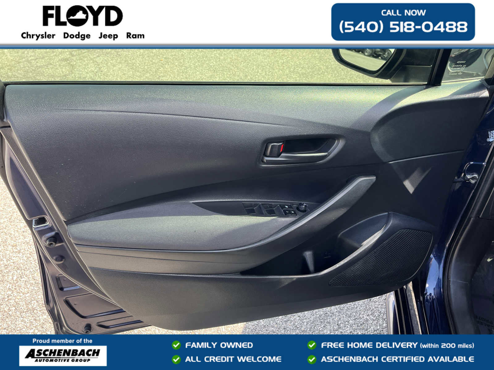 Used 2023 Toyota Corolla LE image 11