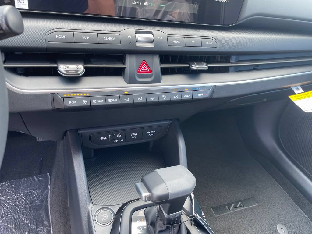 New 2026 Kia K4 FWD image 14