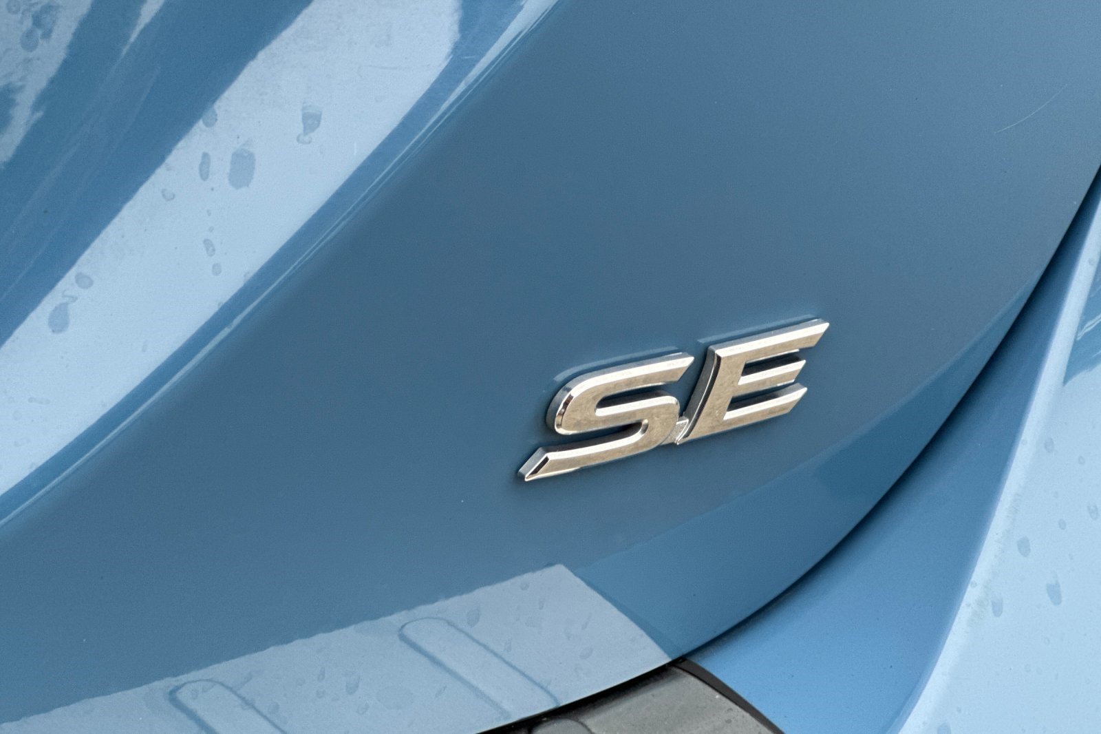 Used 2024 Toyota Camry SE FWD image 25