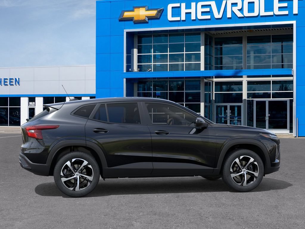 New 2026 Chevrolet Trax RS FWD image 5