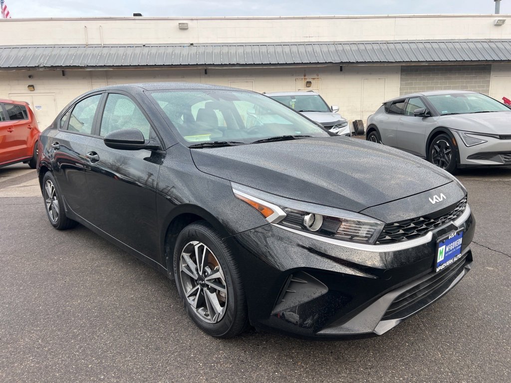 Certified 2023 Kia Forte LXS image 7