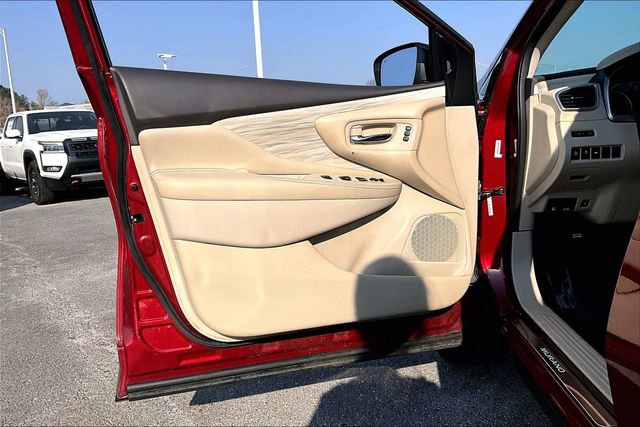 Used 2018 Nissan Murano Platinum w/ Cargo Package image 15