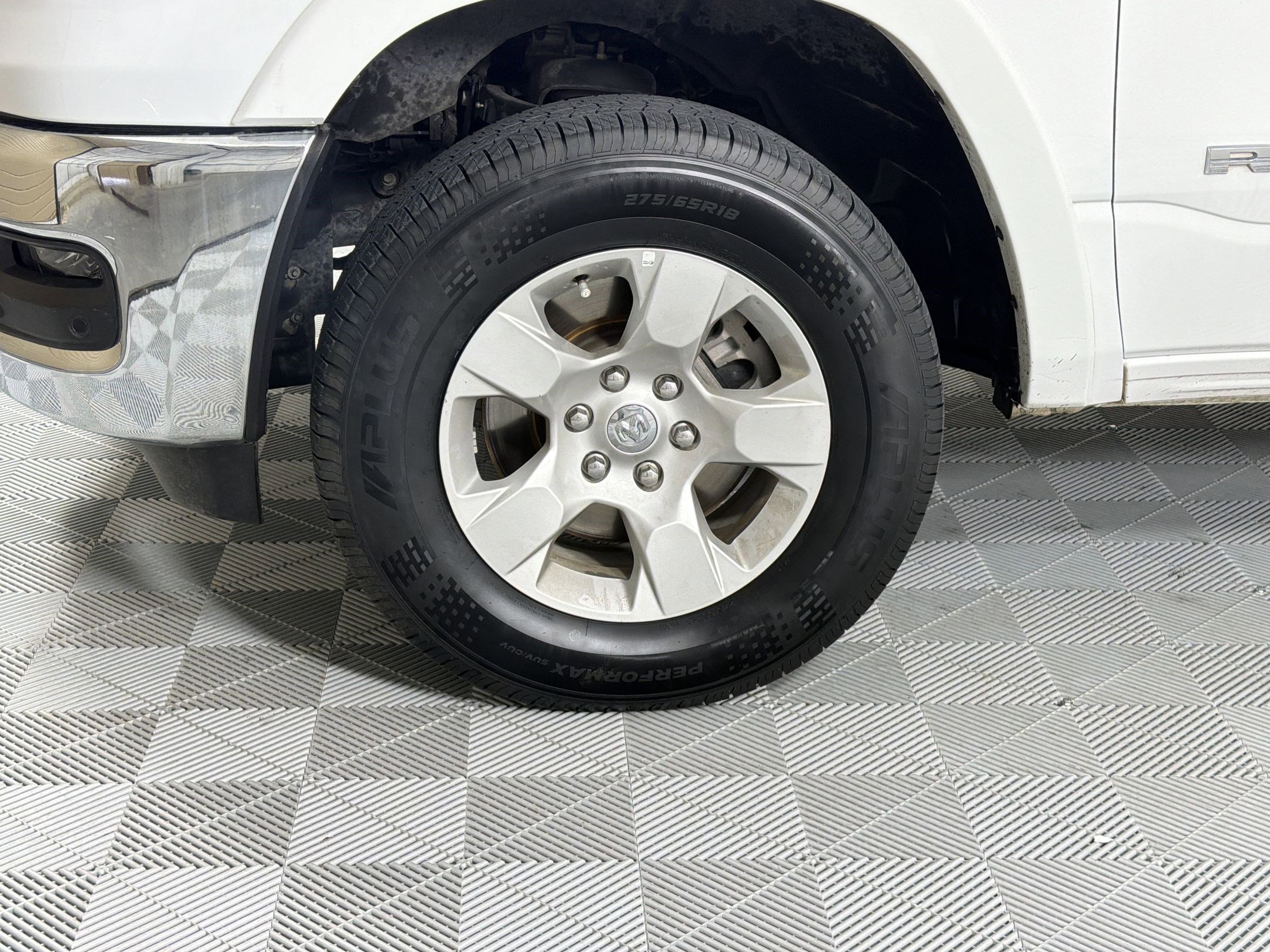 Used 2025 RAM 1500 Lone Star image 12