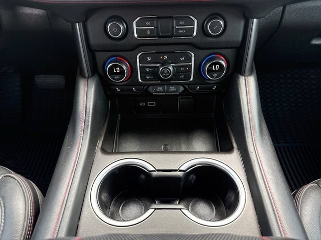 Used 2021 Chevrolet Tahoe RST w/ Luxury Package AWD/4WD image 15