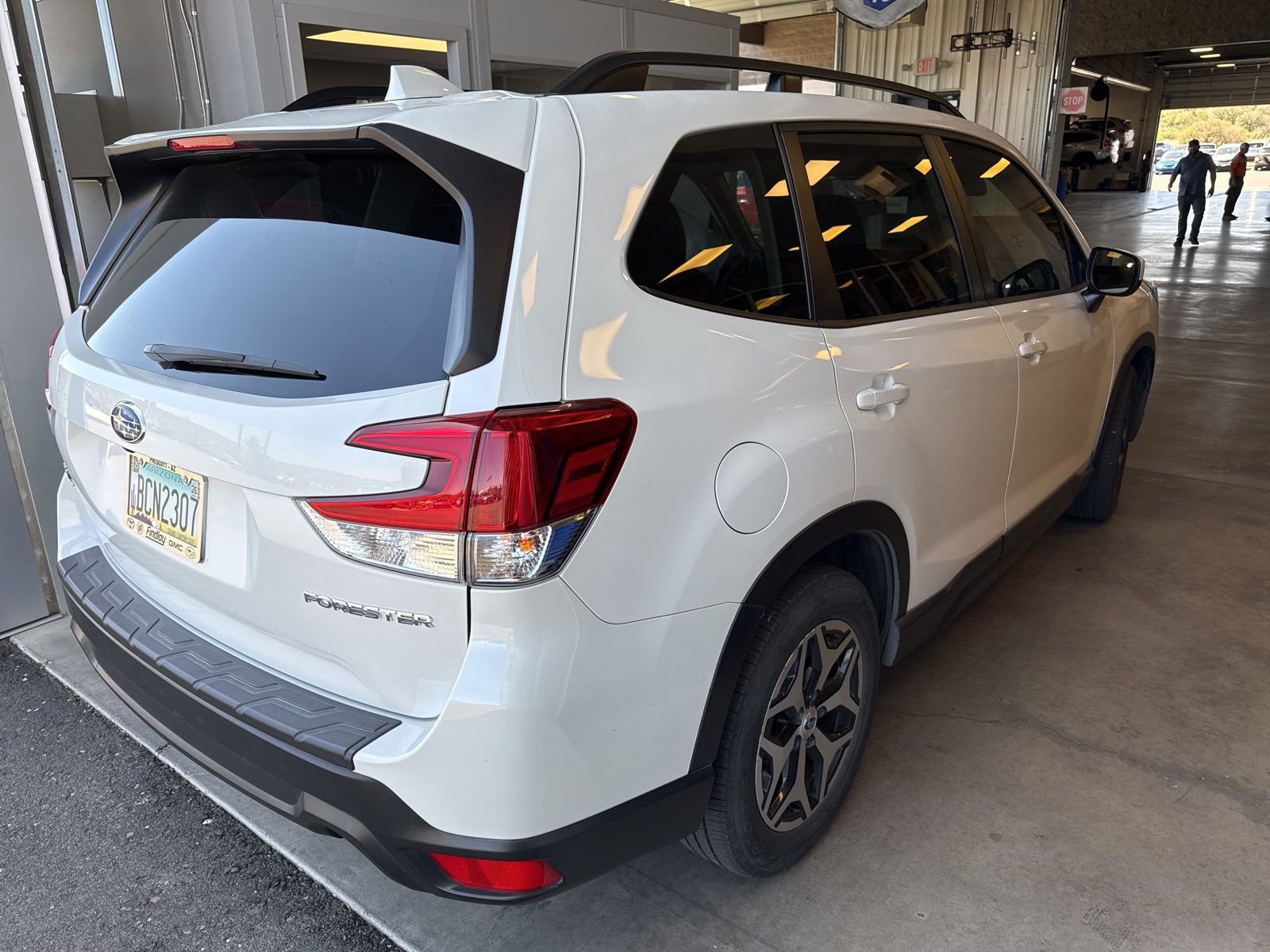 Used 2020 Subaru Forester Premium AWD/4WD image 4