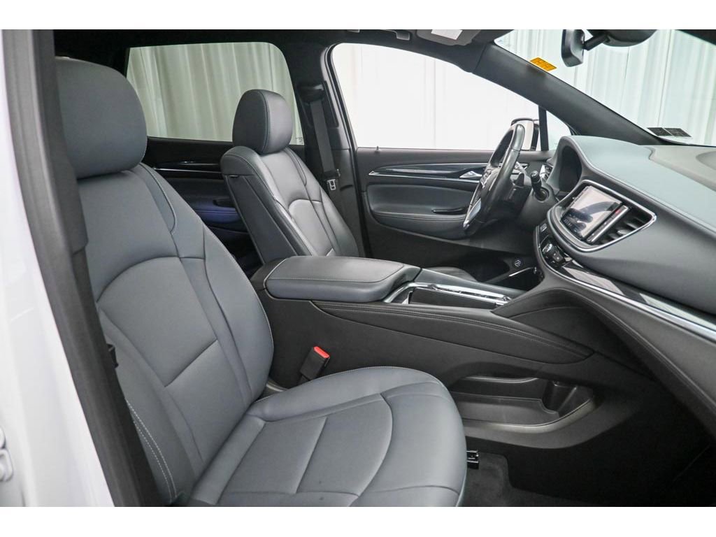 Used 2024 Buick Enclave Essence w/ Experience Buick Package image 16