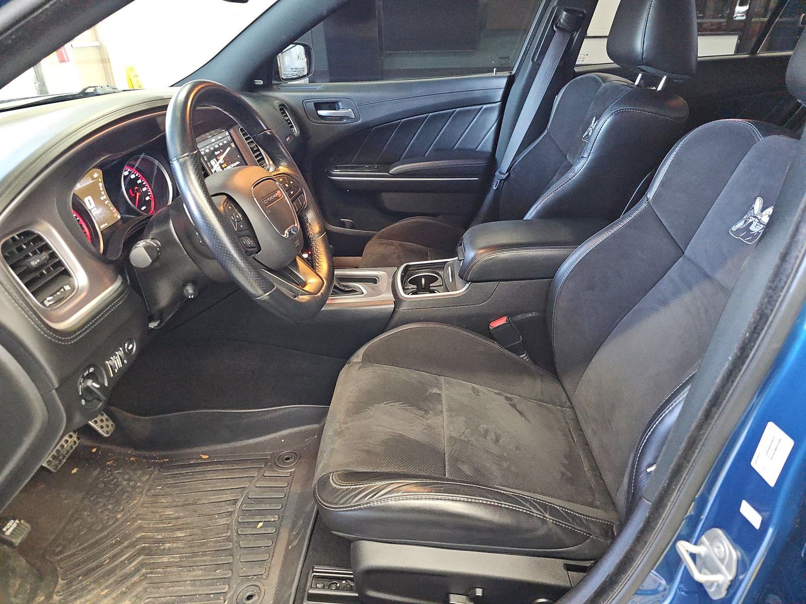 Used 2022 Dodge Charger Scat Pack RWD image 8