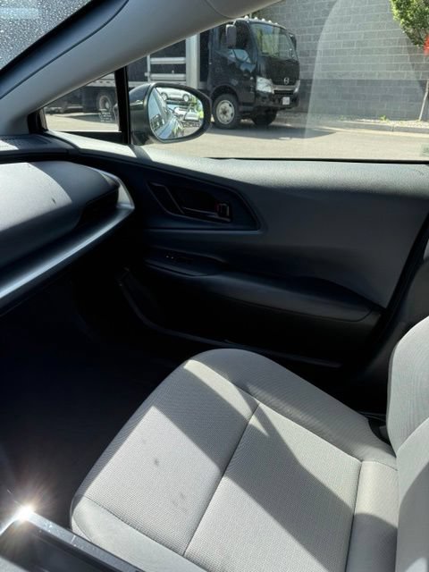 Certified 2023 Toyota Prius LE FWD image 30