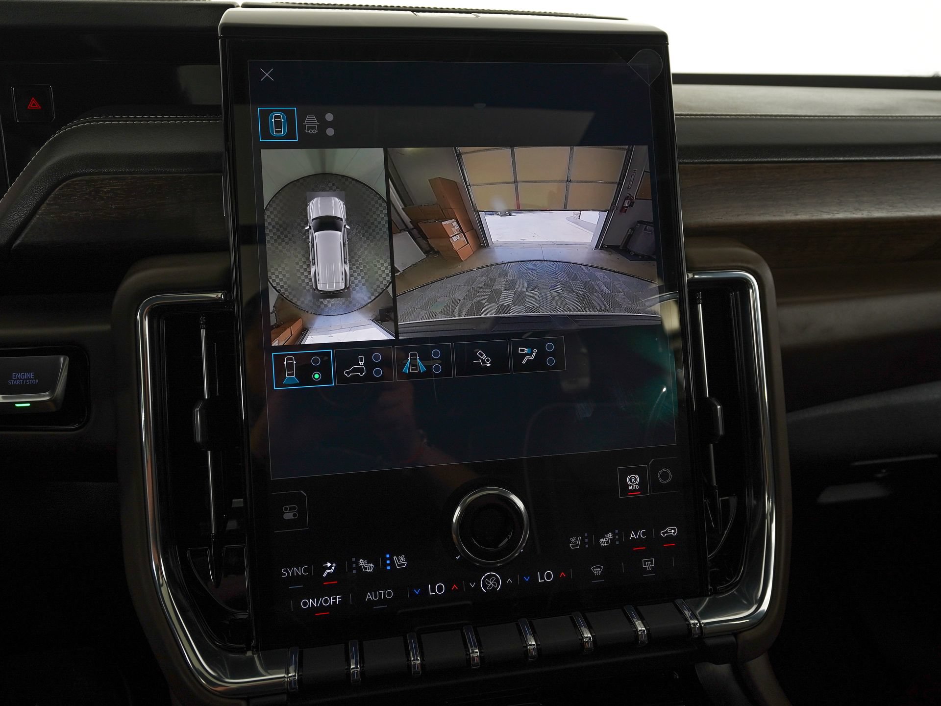 Used 2026 GMC Yukon Denali Ultimate AWD/4WD image 29