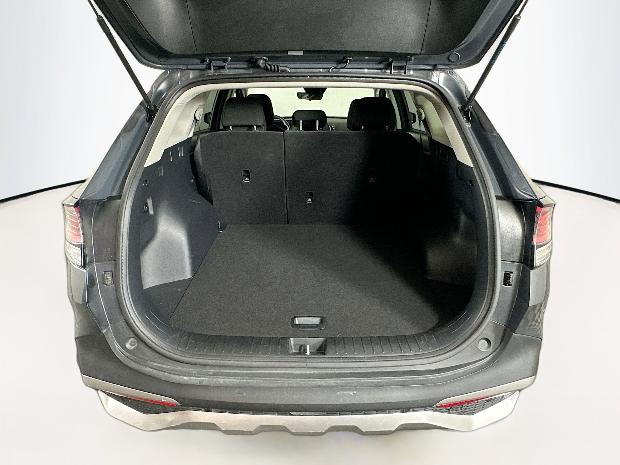 Used 2025 Kia Sportage LX image 27