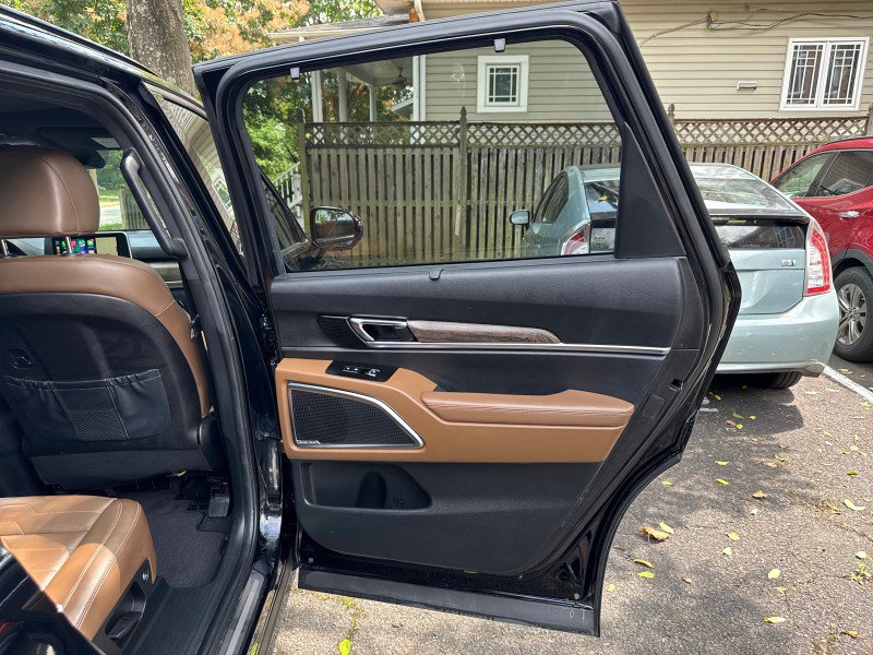 Used 2022 Kia Telluride SX w/ SX Prestige Package AWD/4WD image 15
