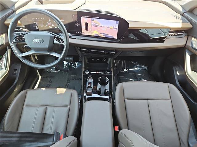 Used 2025 Audi Q6 e-tron Premium Plus w/ Premium Plus AWD/4WD image 22