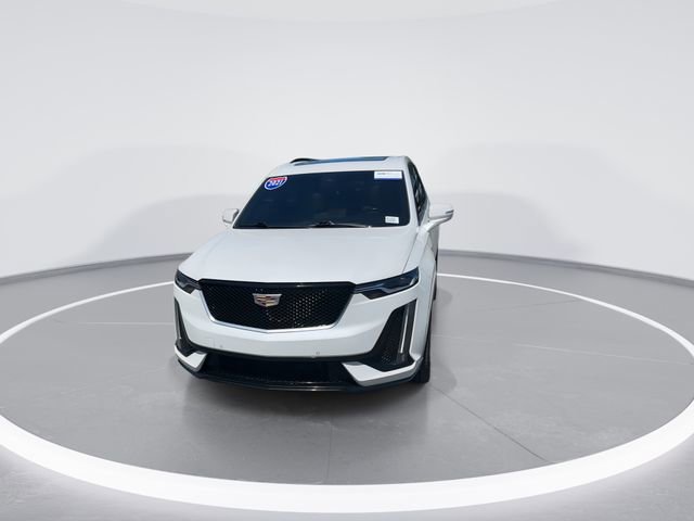 Used 2021 Cadillac XT6 Sport w/ LPO, ONYX Package AWD/4WD image 3