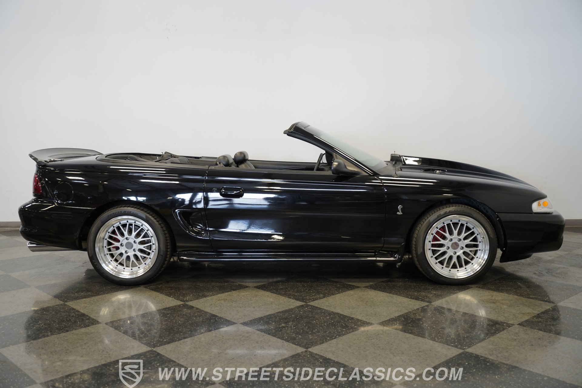 Used 1996 Ford Mustang Cobra RWD image 15