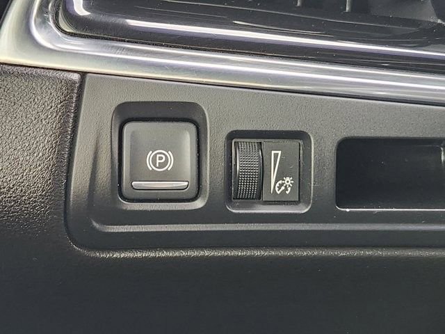 Used 2022 Cadillac XT6 Premium Luxury AWD/4WD image 20