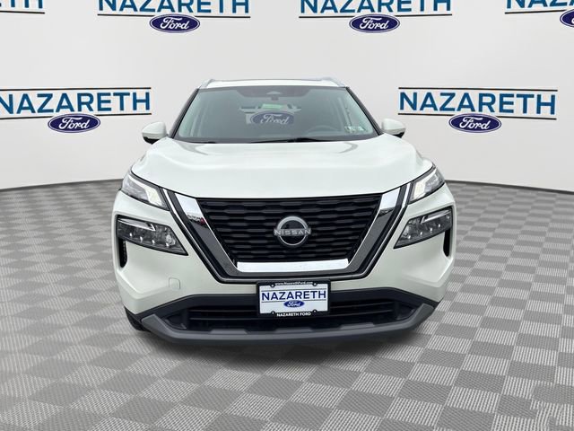 Used 2023 Nissan Rogue SV w/ SV Premium Package AWD/4WD image 2