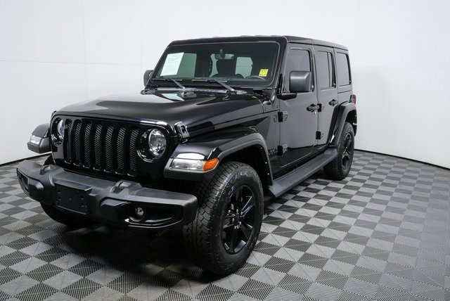Used 2022 Jeep Wrangler Unlimited Sahara image 23