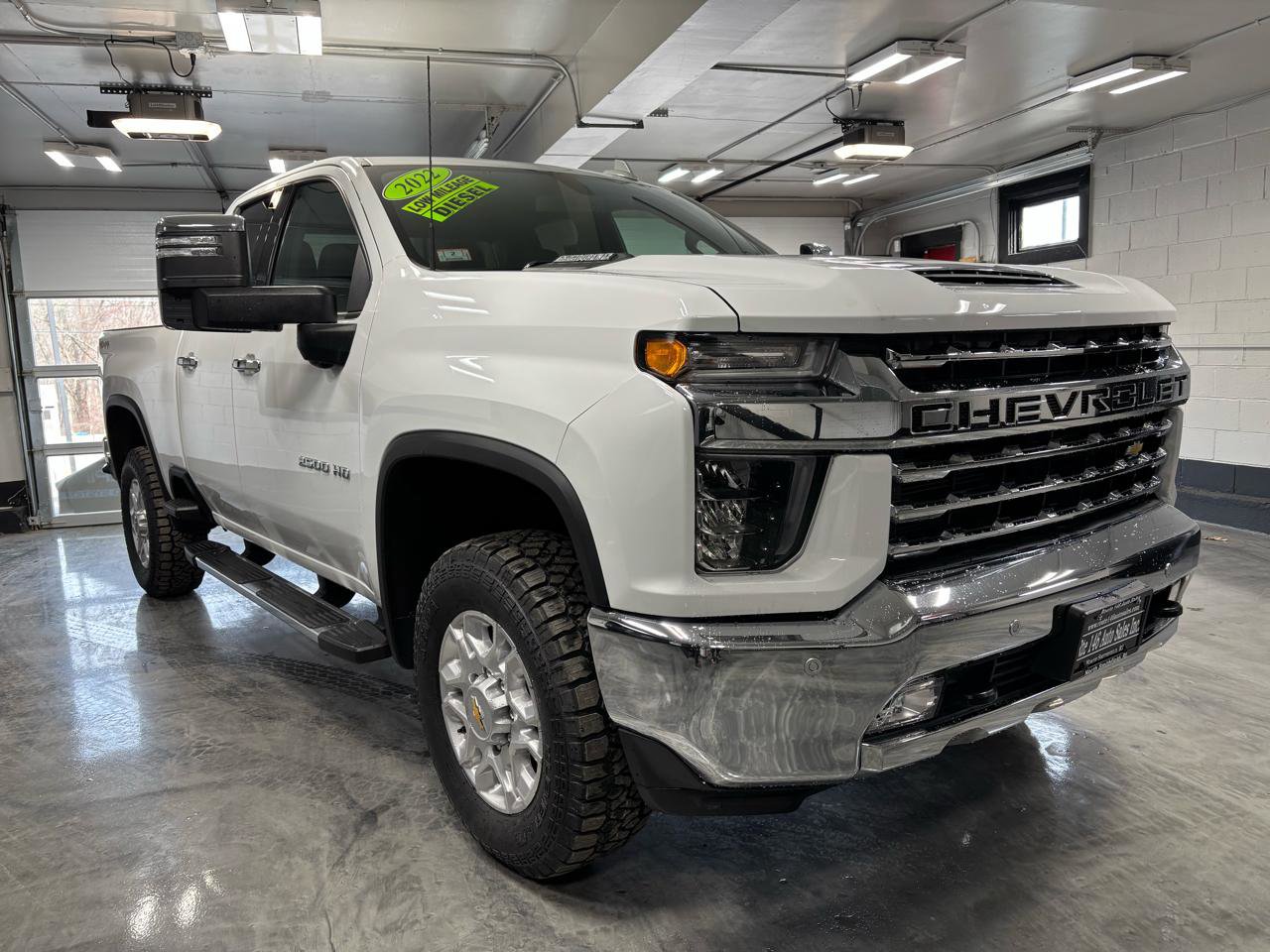 Used 2022 Chevrolet Silverado 2500 LTZ w/ Safety Package image 2