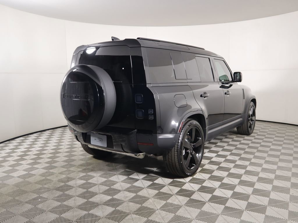 New 2026 Land Rover Defender 110 S image 5