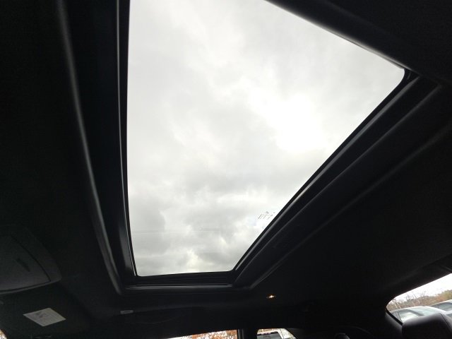 Used 2022 Dodge Challenger SRT Hellcat w/ Plus Package image 22