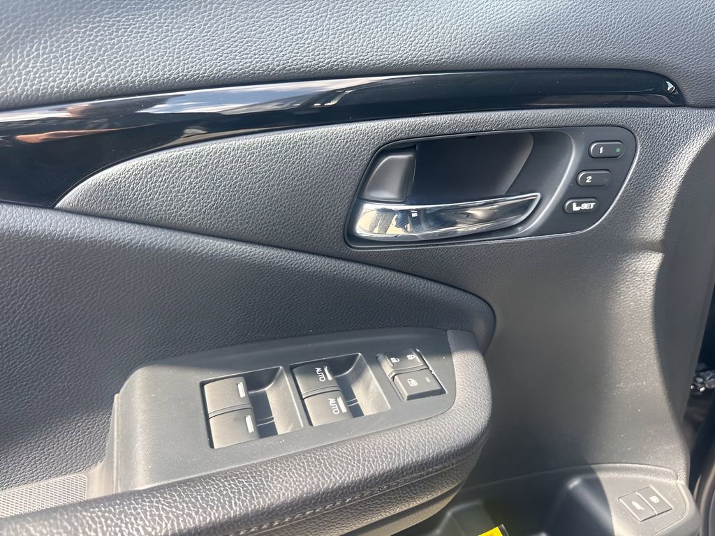 Used 2022 Honda Pilot Touring image 30