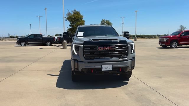 Used 2024 GMC Sierra 2500 AT4 w/ Technology Package AWD/4WD image 3