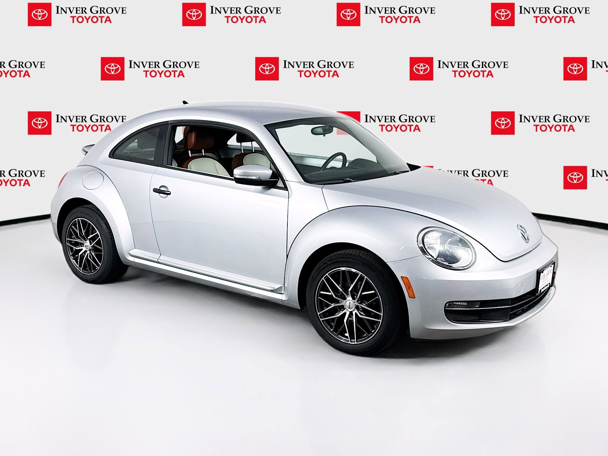 Used 2015 Volkswagen Beetle 1.8T FWD image 3