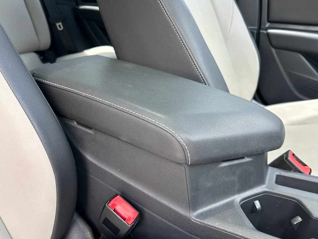 Used 2019 Volkswagen Jetta R-Line w/ R-Line Cold Weather Package FWD image 38