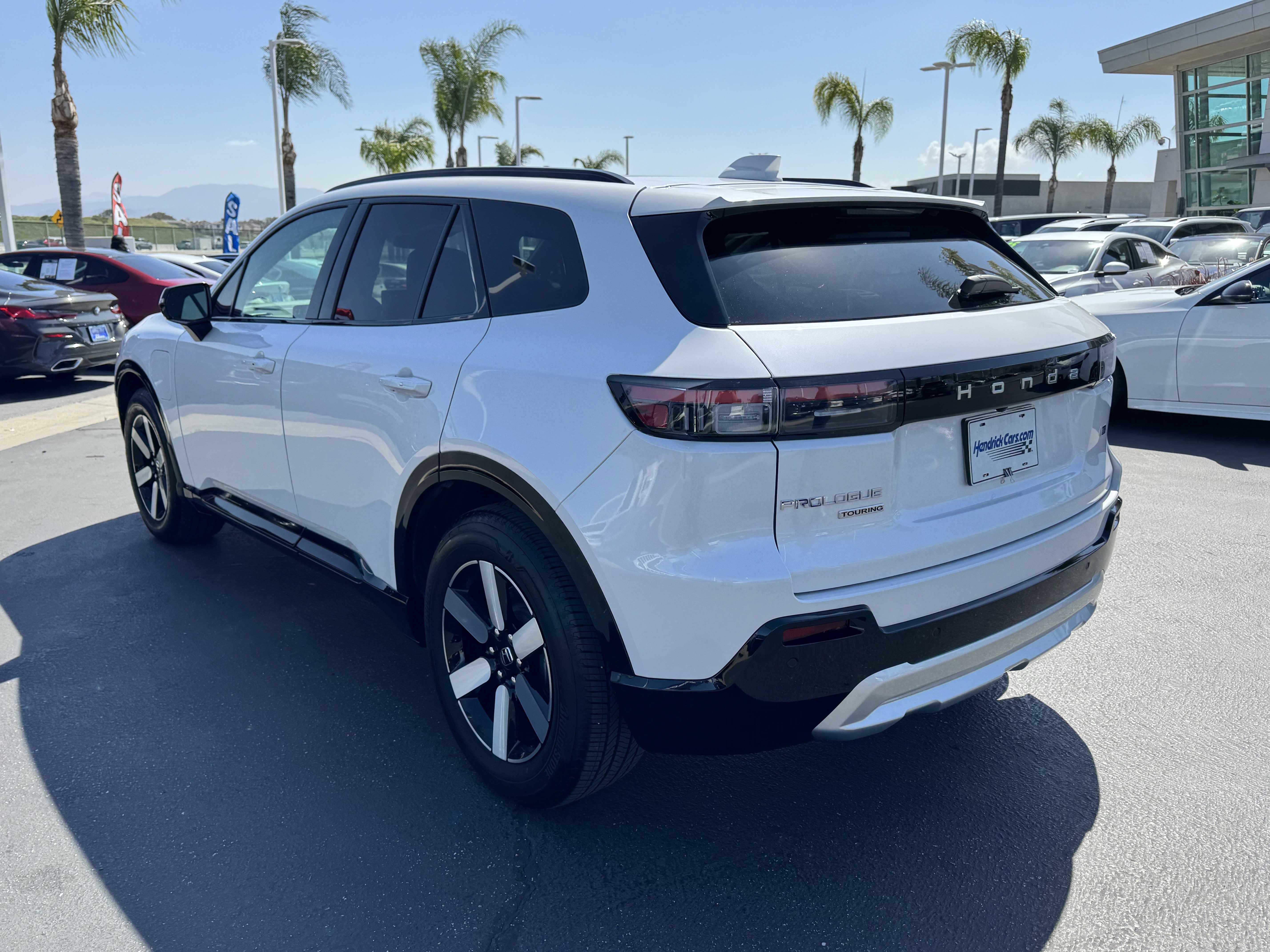 Used 2025 Honda Prologue Touring image 8