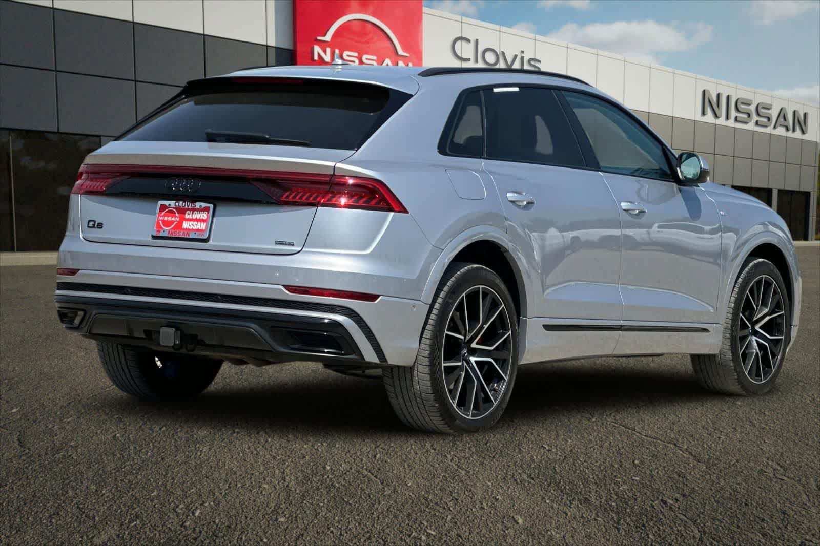Used 2020 Audi Q8 Premium Plus w/ Premium Plus Package AWD/4WD image 3