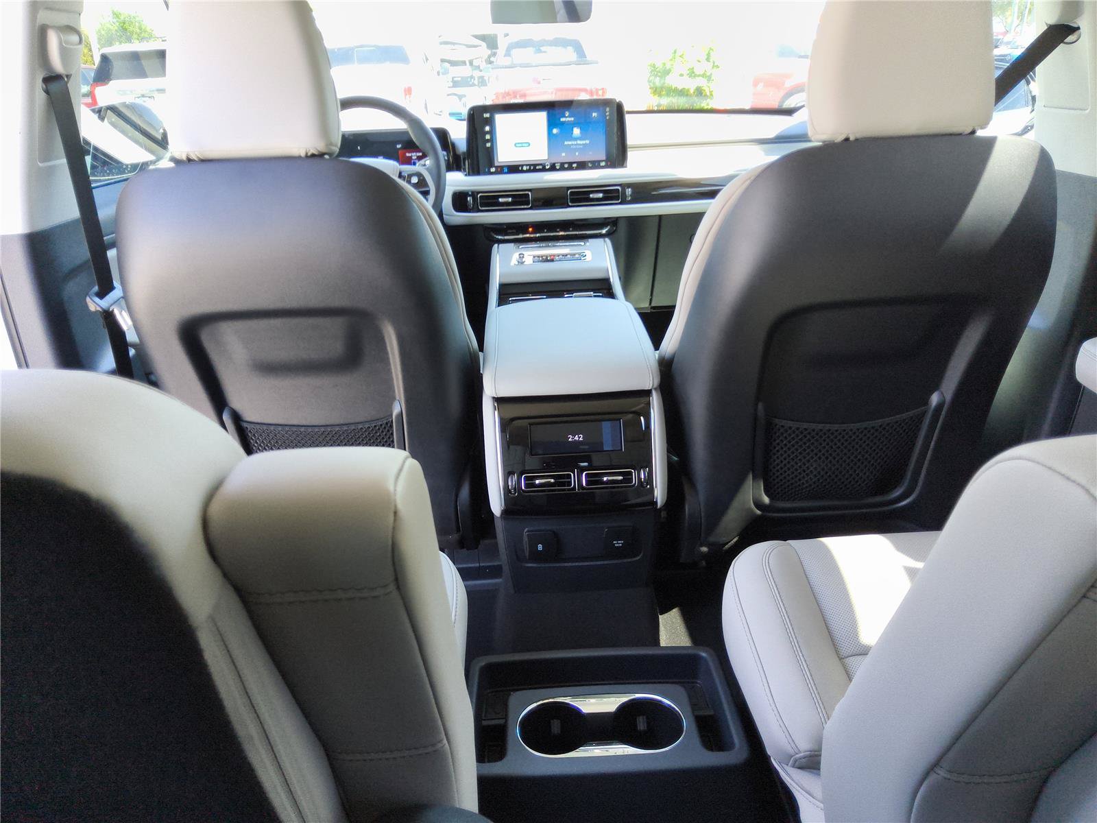 New 2026 Lincoln Aviator Reserve RWD image 17