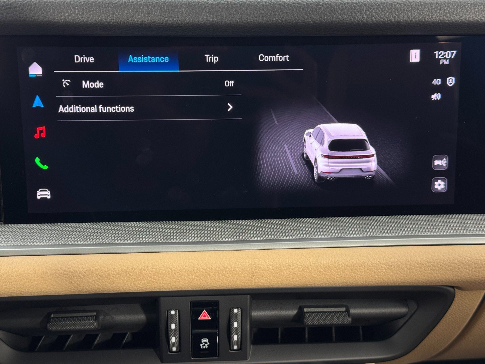 Used 2025 Porsche Cayenne S w/ Premium Package Plus image 27