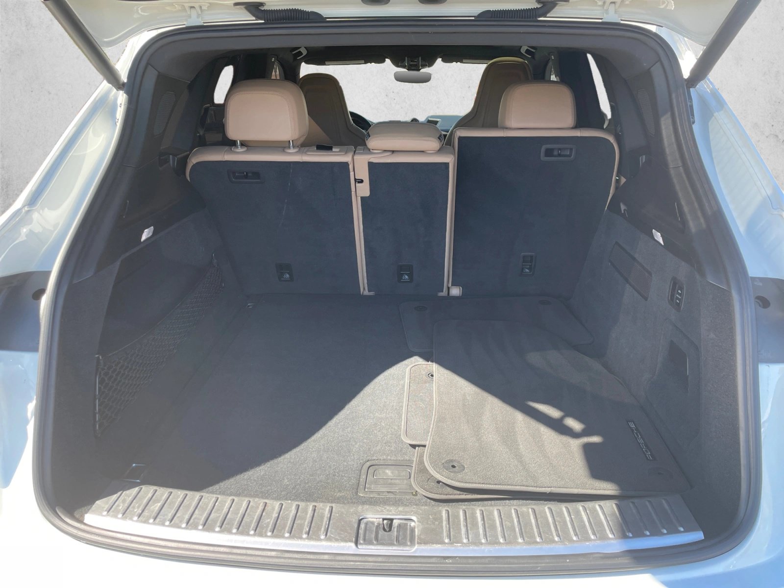 Used 2019 Porsche Cayenne S AWD/4WD image 23