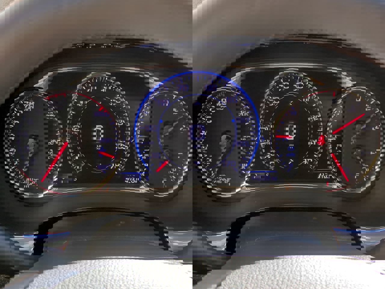 Used 2023 Chevrolet Traverse Premier image 27