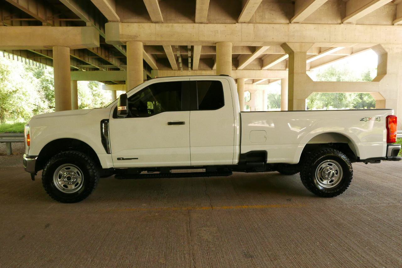 Used 2026 Ford F350 XL w/ XL Off-Road Package AWD/4WD image 21