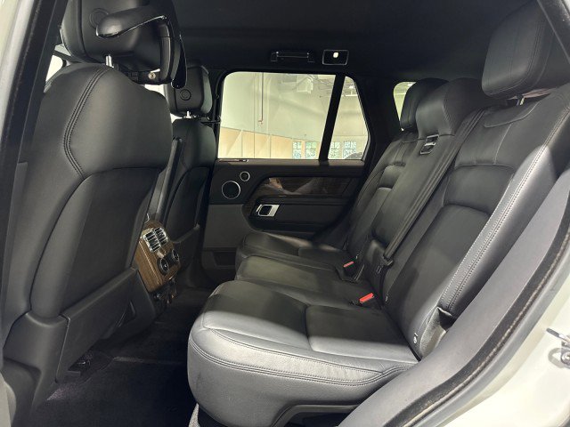 Used 2018 Land Rover Range Rover image 44
