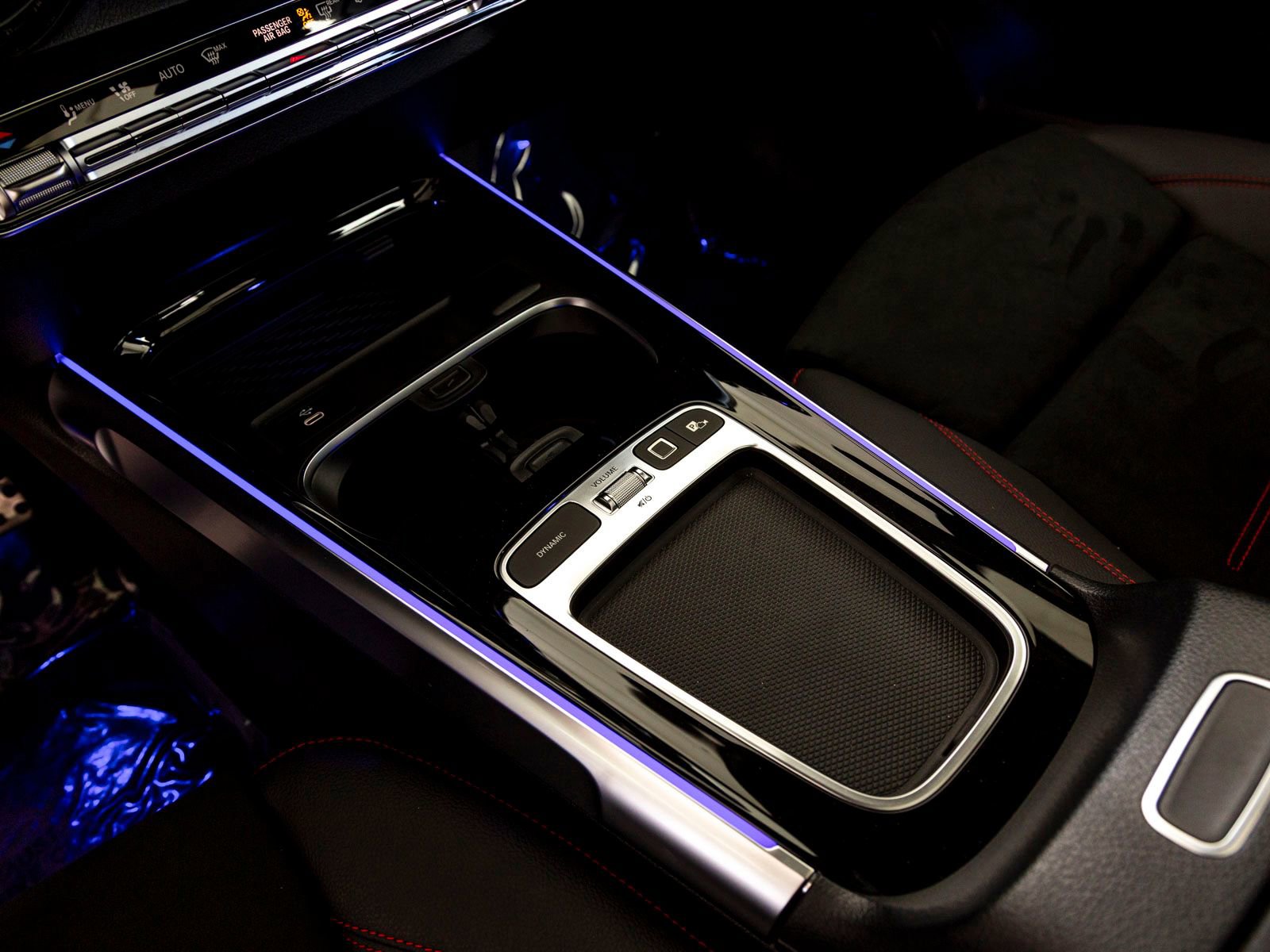 New 2025 Mercedes-Benz GLB 35 AMG 4MATIC image 19