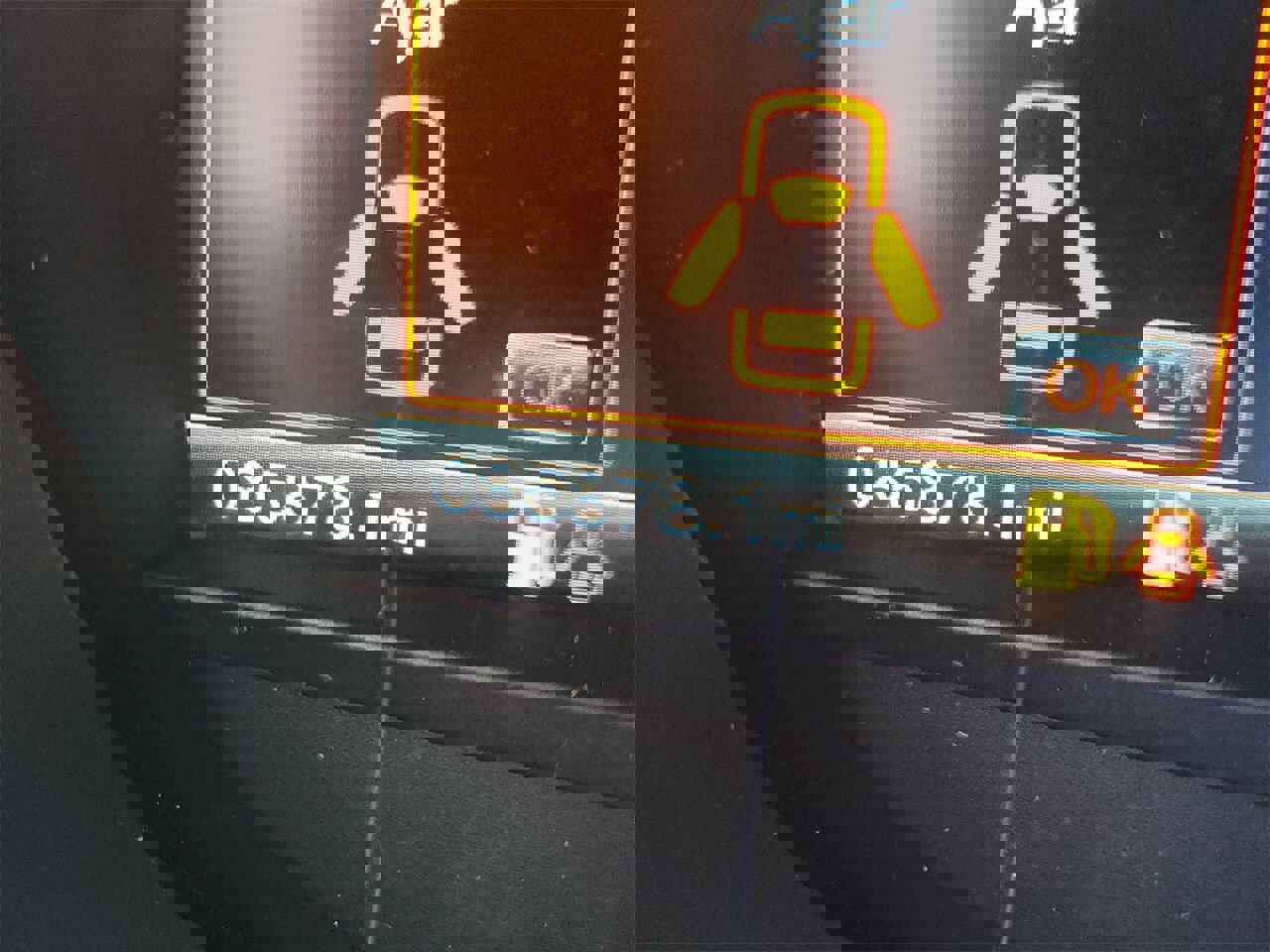 Used 2018 Ford Fusion SE w/ Equipment Group 201A image 21