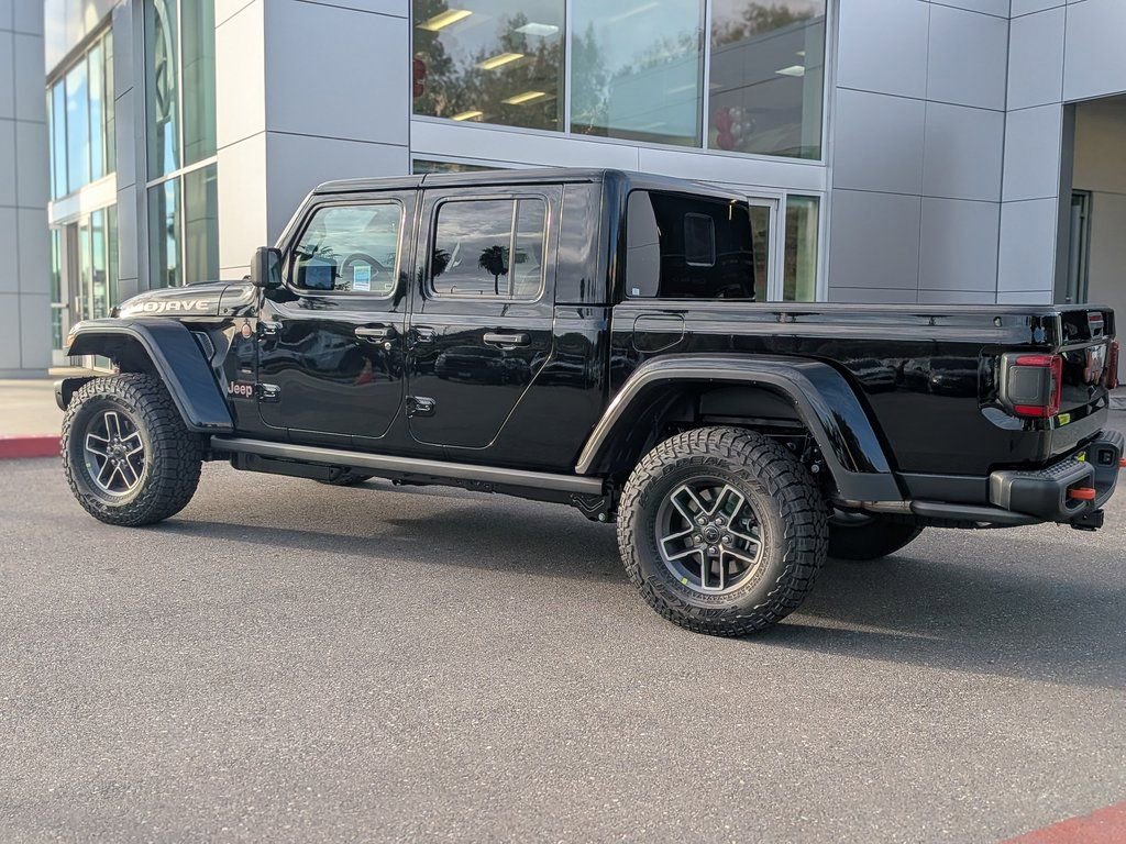 New 2026 Jeep Gladiator Mojave image 3