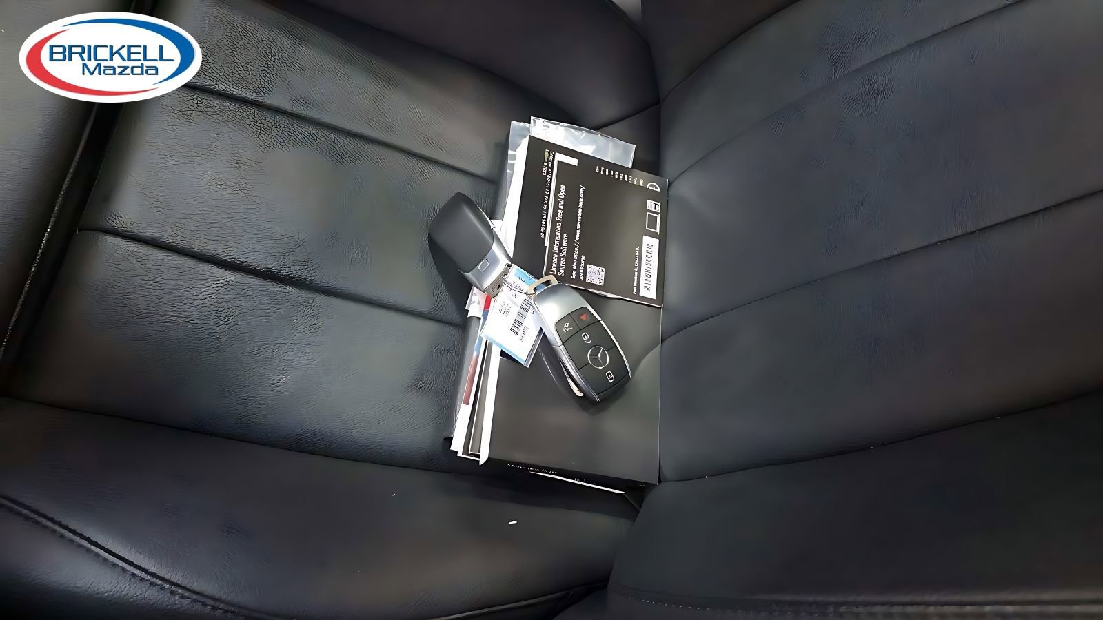 Used 2023 Mercedes-Benz CLA 250 w/ Premium Package image 7