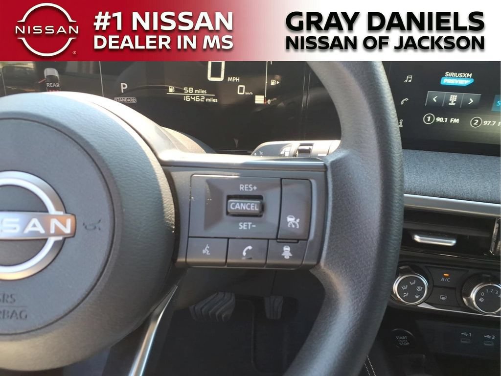 Certified 2025 Nissan Kicks SV AWD/4WD image 15